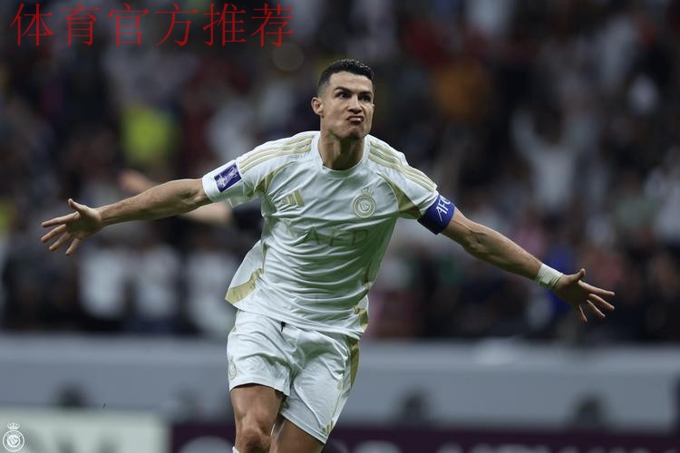 C罗：我现在踢英超也能进这么多球；在西班牙进球比沙特容易